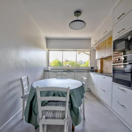 4 Avec Terrasse Et Parking A Arcachon, Acces Direct Aux Plages - Fr-1-433-28 Appartement *